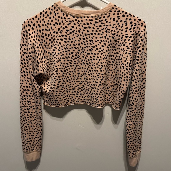 Forever 21 cheetah print crop top in oatmeal, brown, and black Size Small - Picture 5 of 5